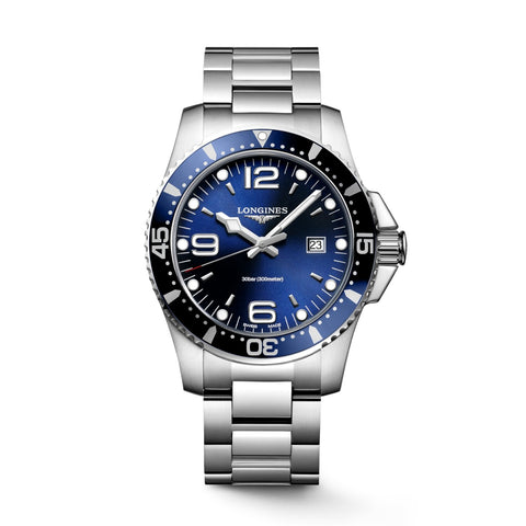Longines HydroConquest 39mm-Longines HydroConquest - L3.780.4.96.6 - Longines HydroConquest in a 39mm stainless steel case with blue dial on stainless steel bracelet, featuring a date display and automatic movement with up to 72 hours of power reserve.