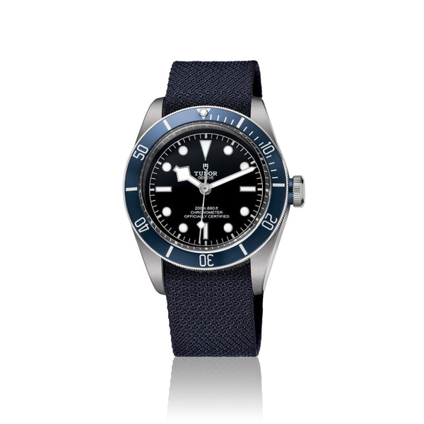 tudor-black-bay-41mm-steel- 