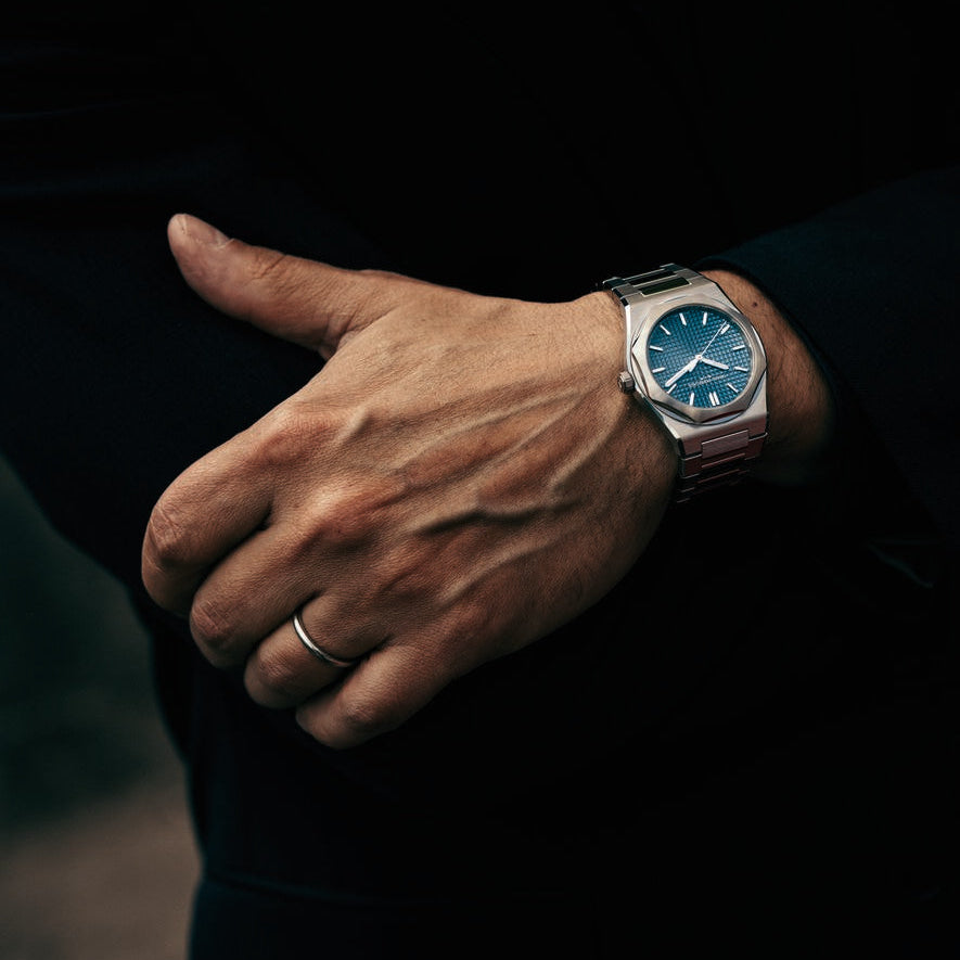 Girard-Perregaux Laureato Fifty