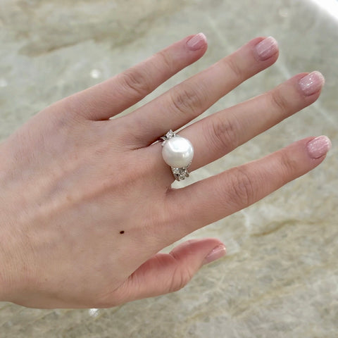 White South Sea Pearl Diamond Ring-White South Sea Pearl Diamond Ring