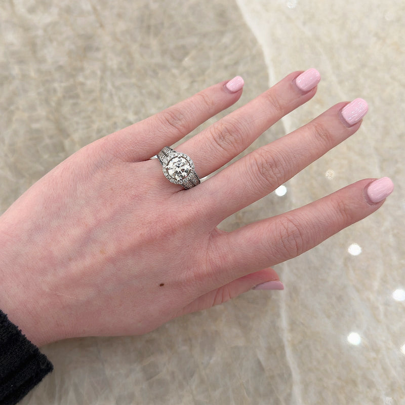 Round Brilliant Cut Diamond Engagement Ring-Round Brilliant Cut Diamond Engagement Ring