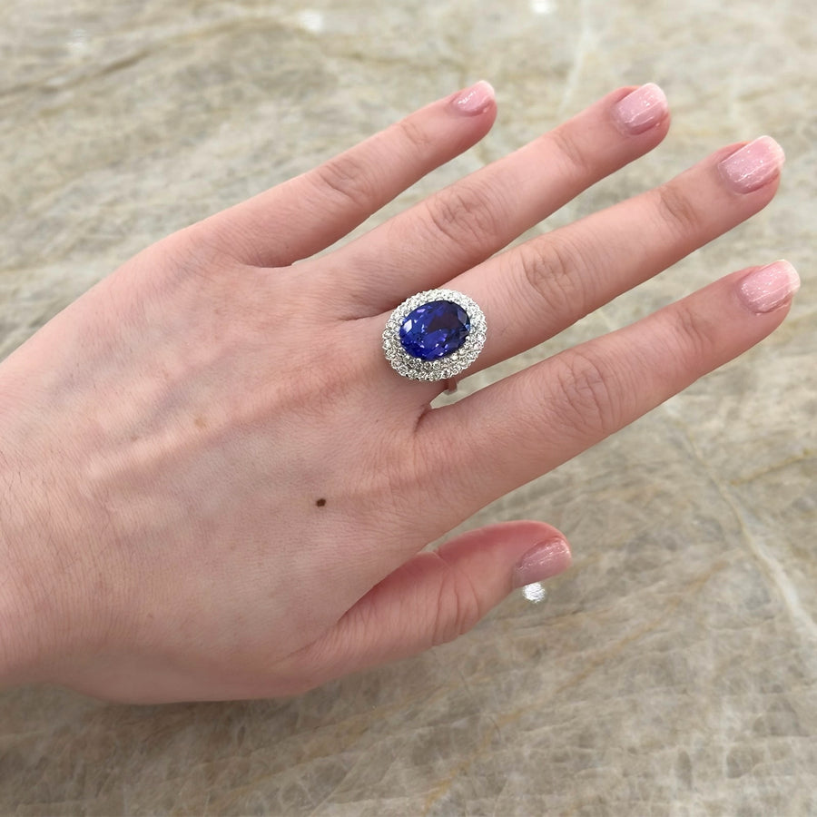 Oval Brilliant Cut Tanzanite Diamond Ring