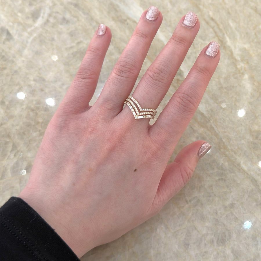 Diamond "V" Ring