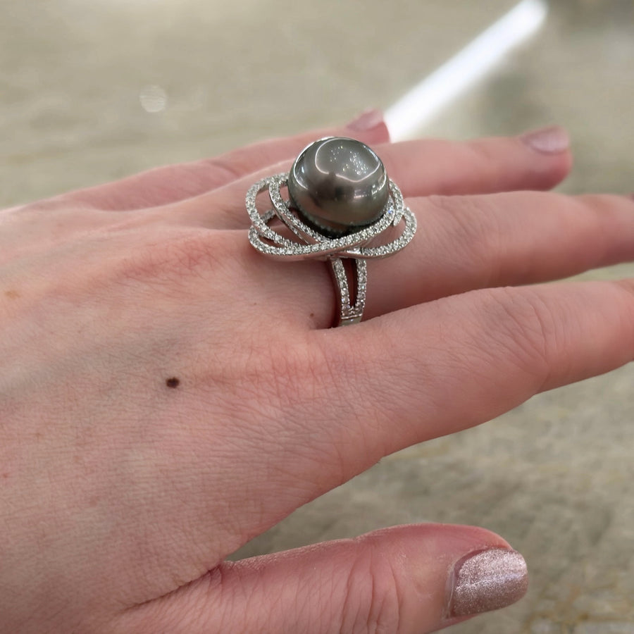 Black South Sea Pearl Diamond Ring