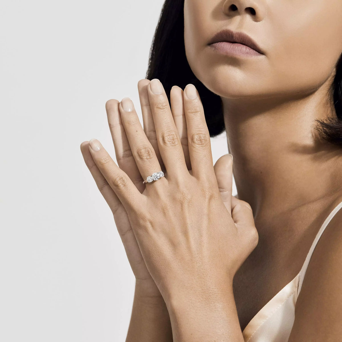 De Beers Classic Round Brilliant Diamond Ring