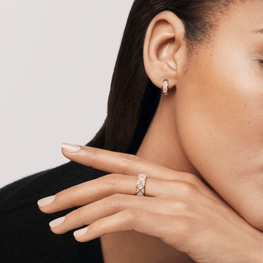 CHANEL Coco Crush Single Earring - J13220