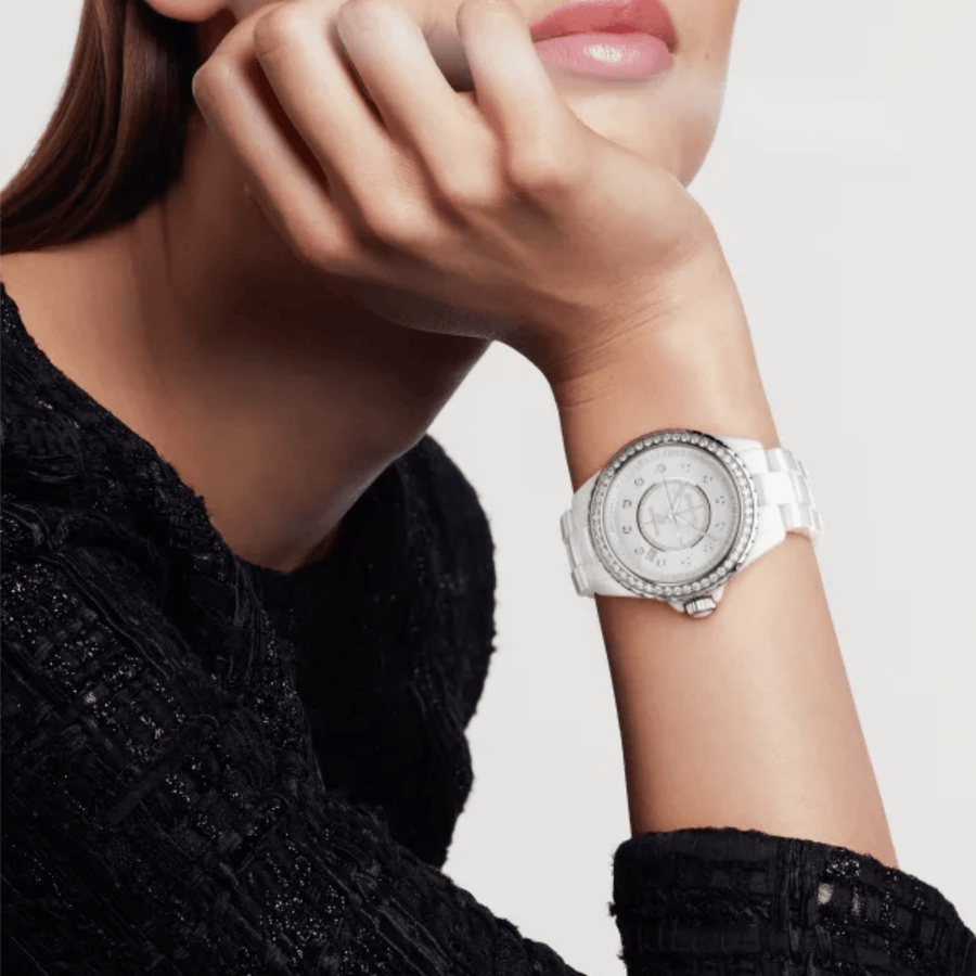 CHANEL J12 Diamond Bezel Watch Caliber 12.1, 38 mm - H7189