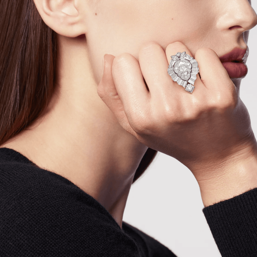CHANEL Lion Solaire De CHANEL Ring - J65375