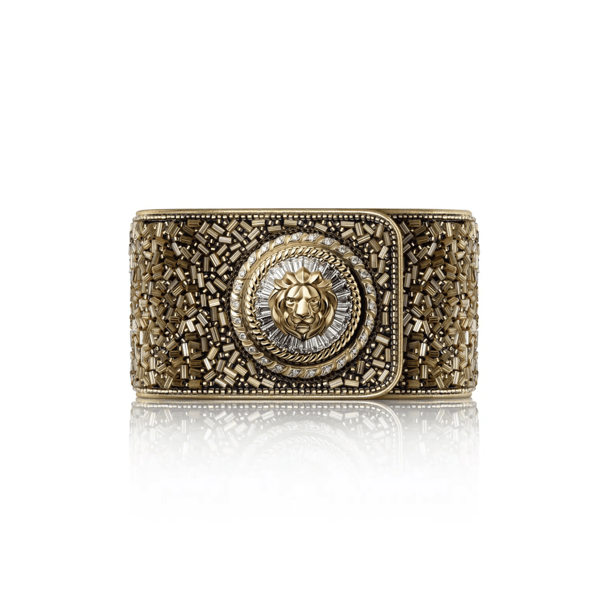 CHANEL Mademoiselle Privé Bouton Lesage - 