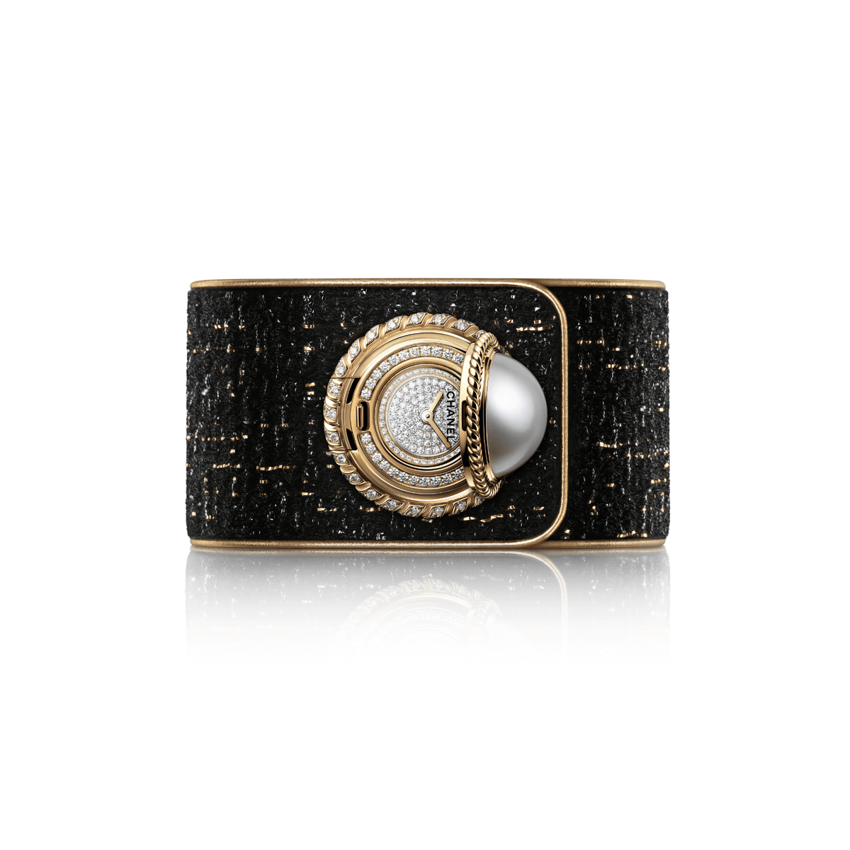 CHANEL Mademoiselle Privé Bouton Perle H6464