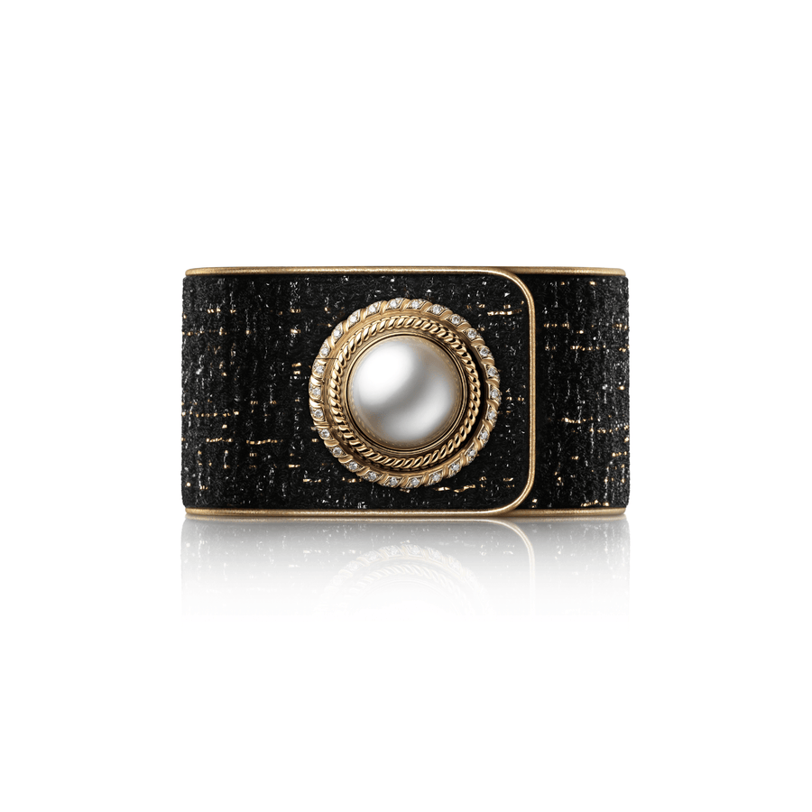 CHANEL Mademoiselle Privé Bouton Perle H6464