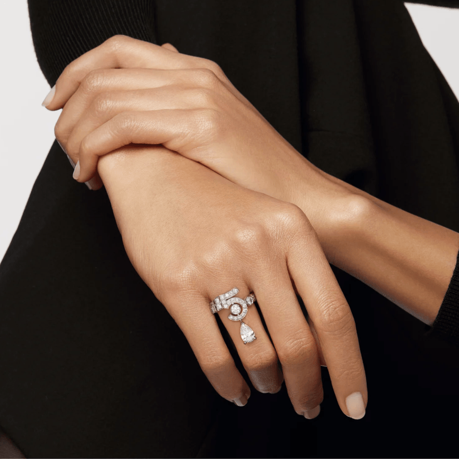CHANEL N°5 Drop White Gold Ring - J64256