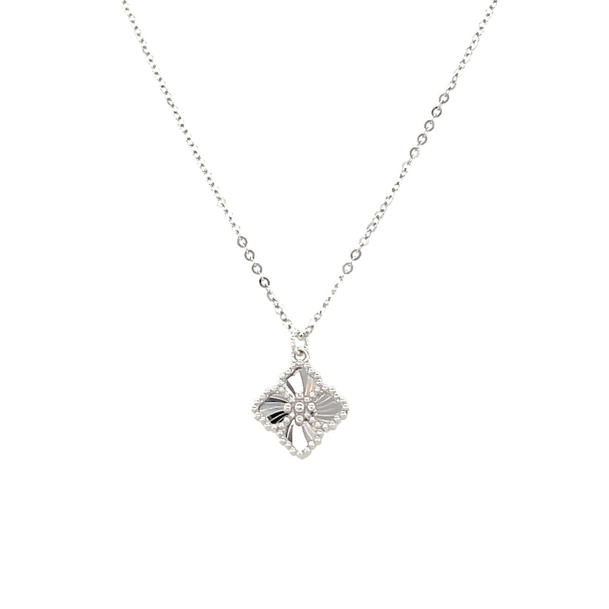 Clover Pendant and Chain - 8NKEY05728