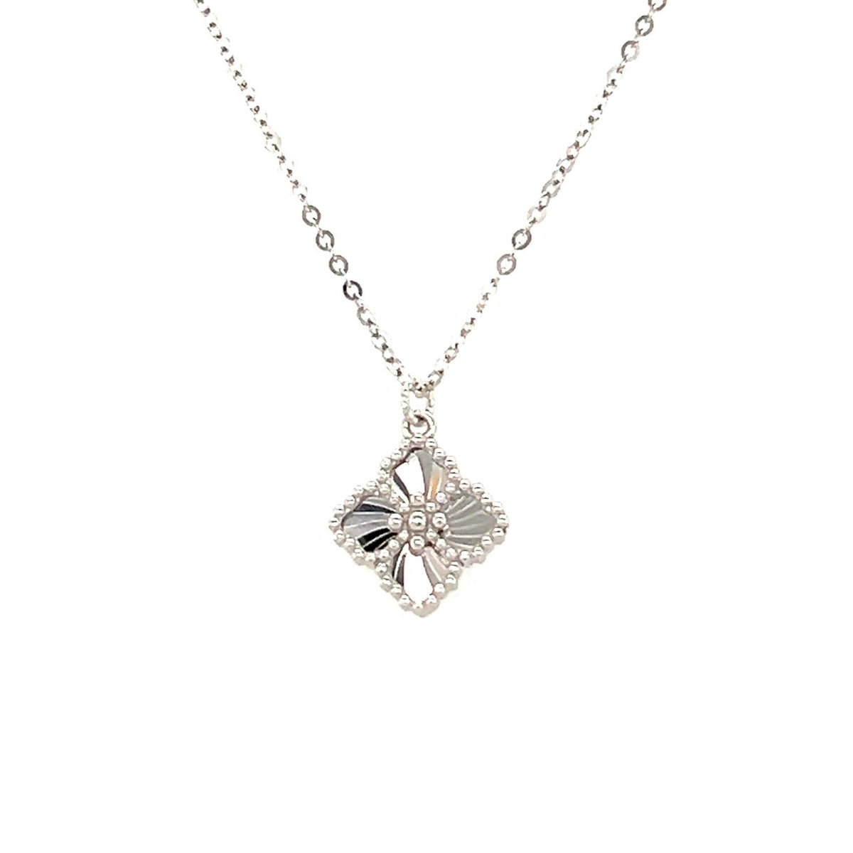 Clover Pendant and Chain - 8NKEY05737