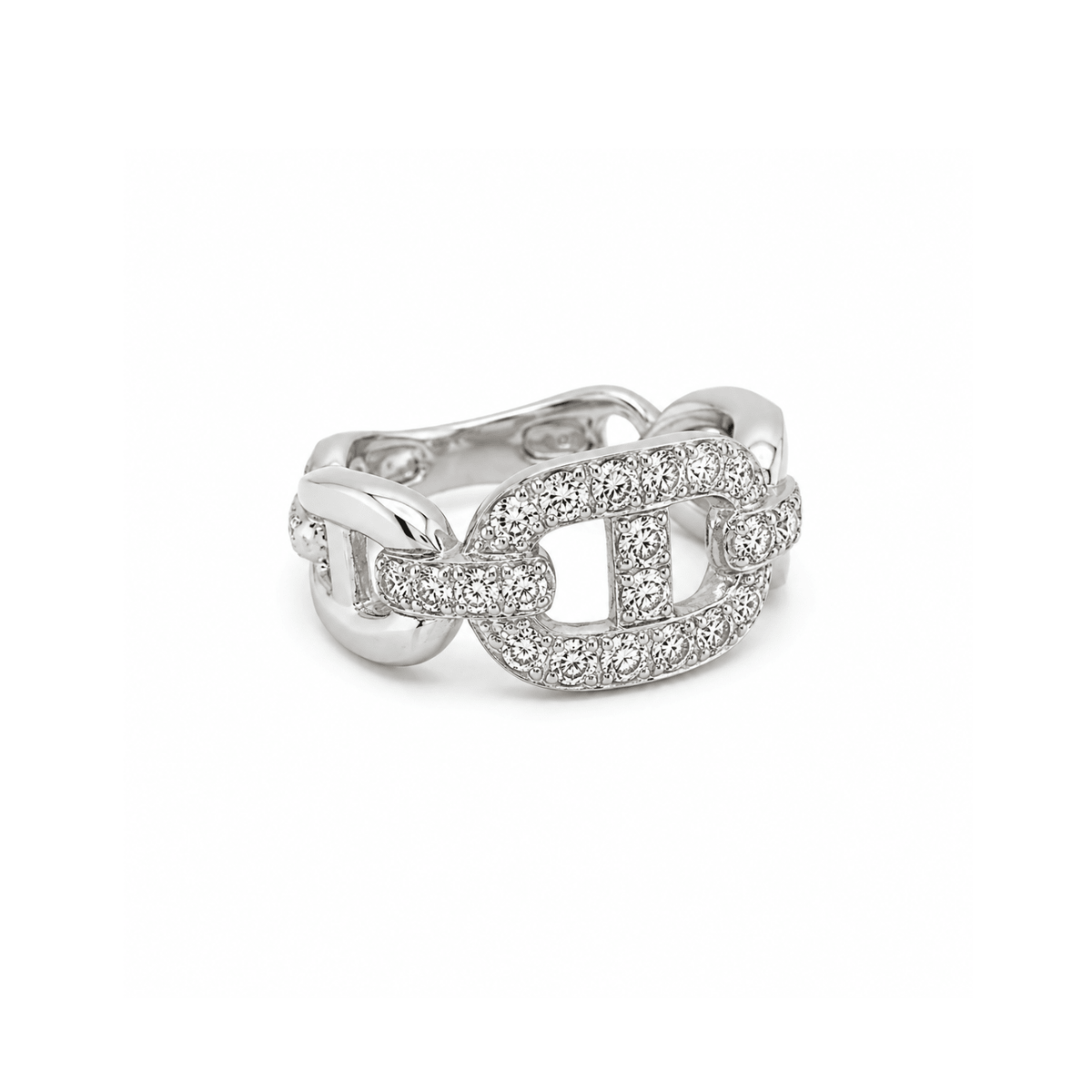18 karat white gold diamond ring. Diamonds totaling 0.76 carat weight