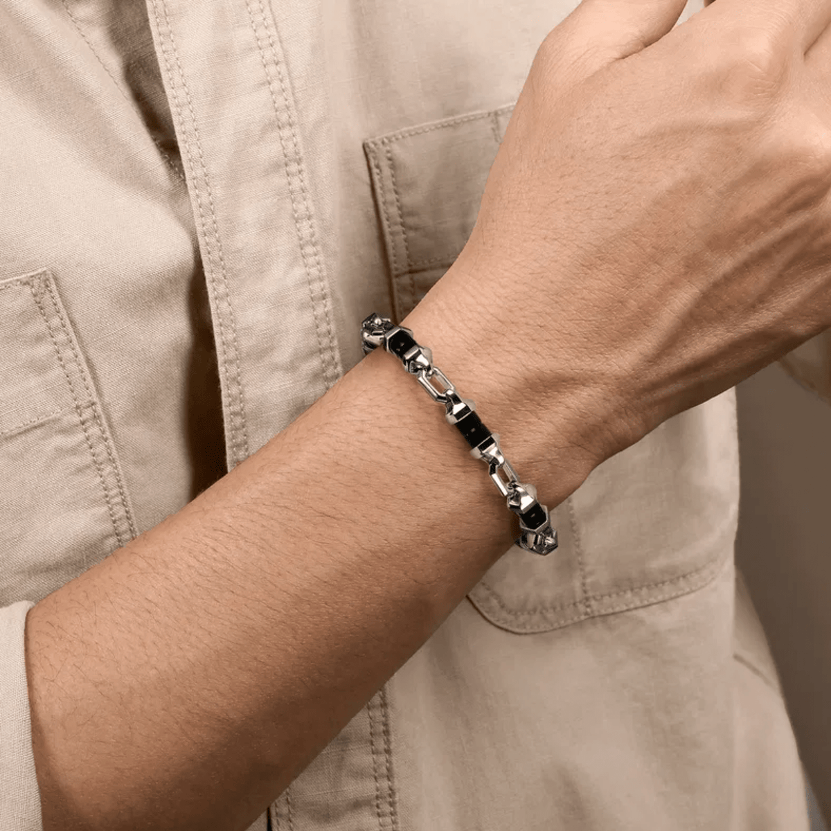 Gabriel & Co. 925 Sterling Silver Onyx Cylinder Beaded Mens Bracelet TBM2169SVJOX