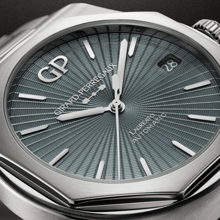 Girard - Perregaux Laureato 42mm - 81010 - 11 - 3475 - 1CM