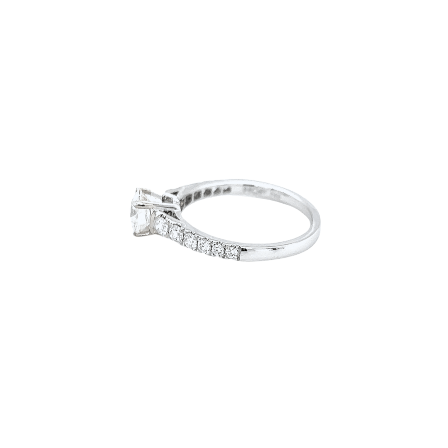 Hearts On Fire Diamond Ring - DRHOF05531
