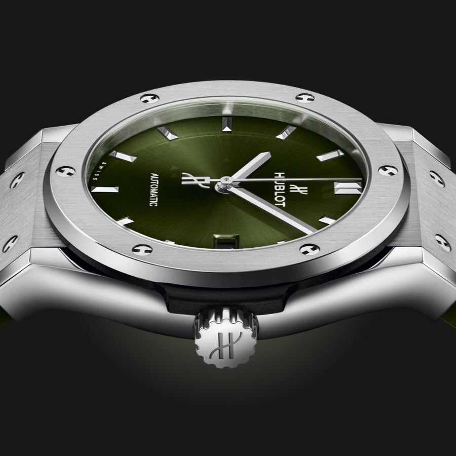 Hublot Classic Fusion Titanium Green 42mm - 542.NX.8970.RX