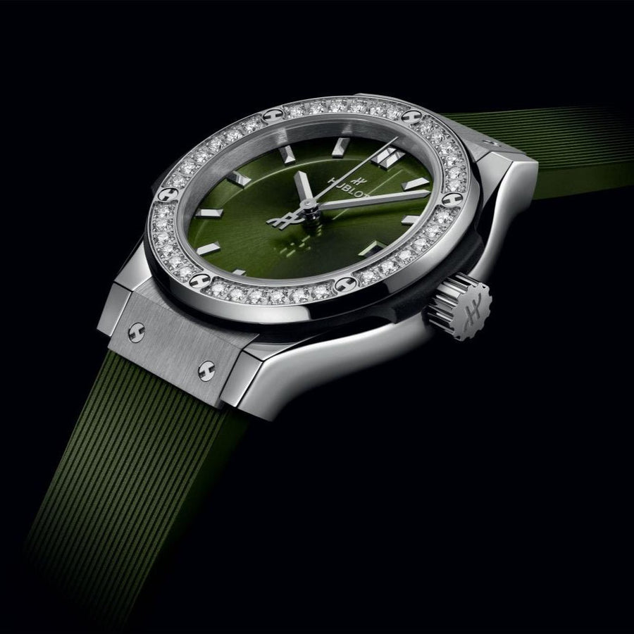 Hublot Classic Fusion Titanium Green Diamonds 29mm - 591.NX.8970.RX.1204