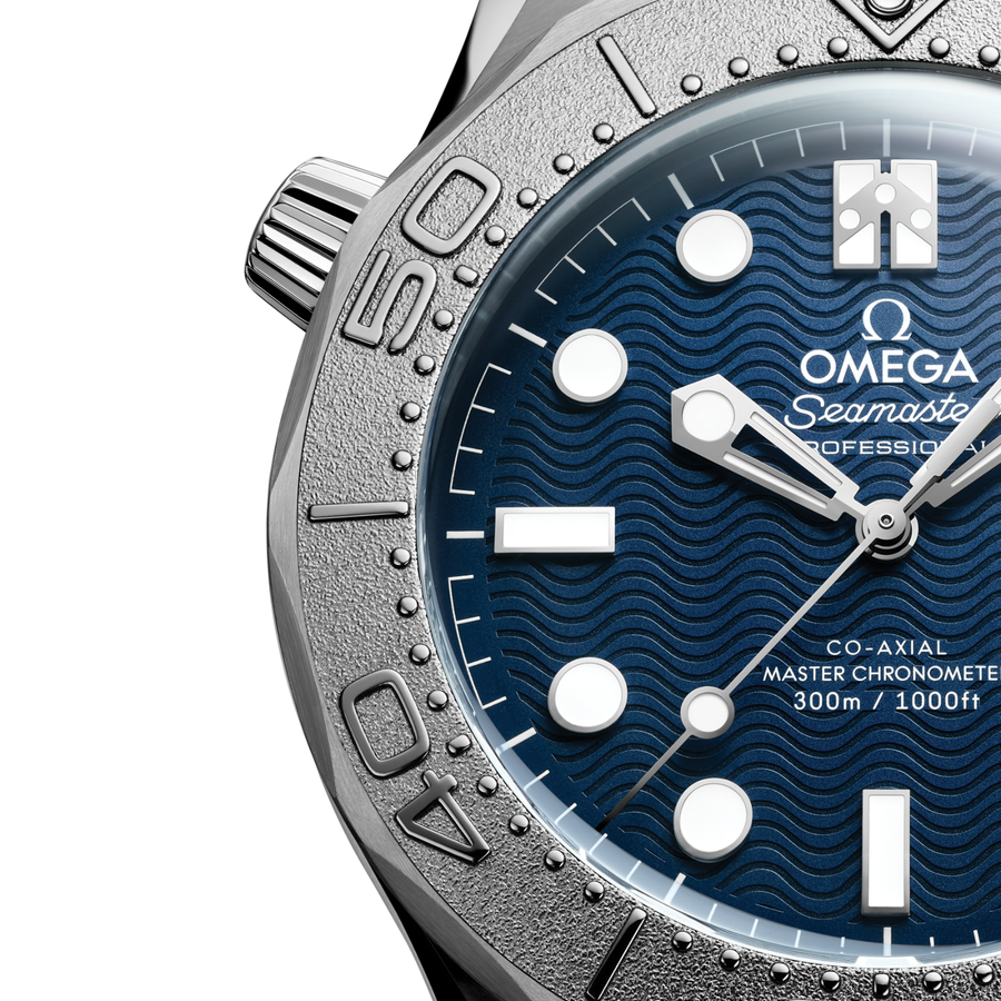 Omega Seamaster Diver 300m 42mm James Bond Edition 210.30.42.20.03.004