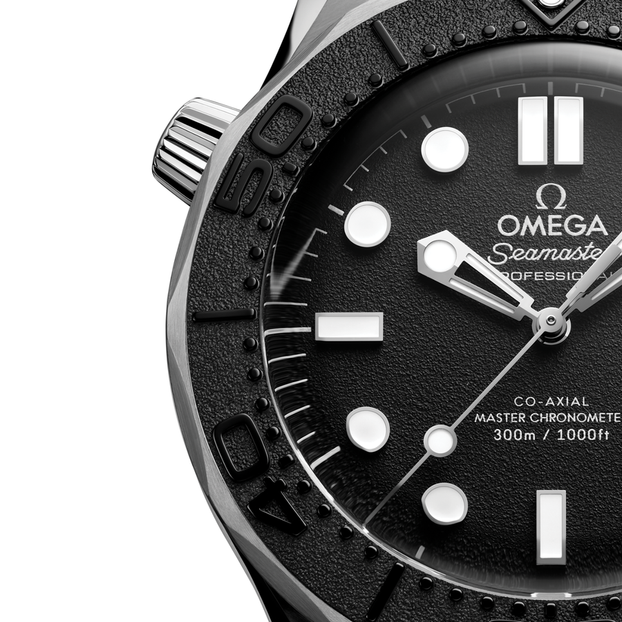 Omega Seamaster Diver 300m 42mm Spectre Edition 210.30.42.20.01.023