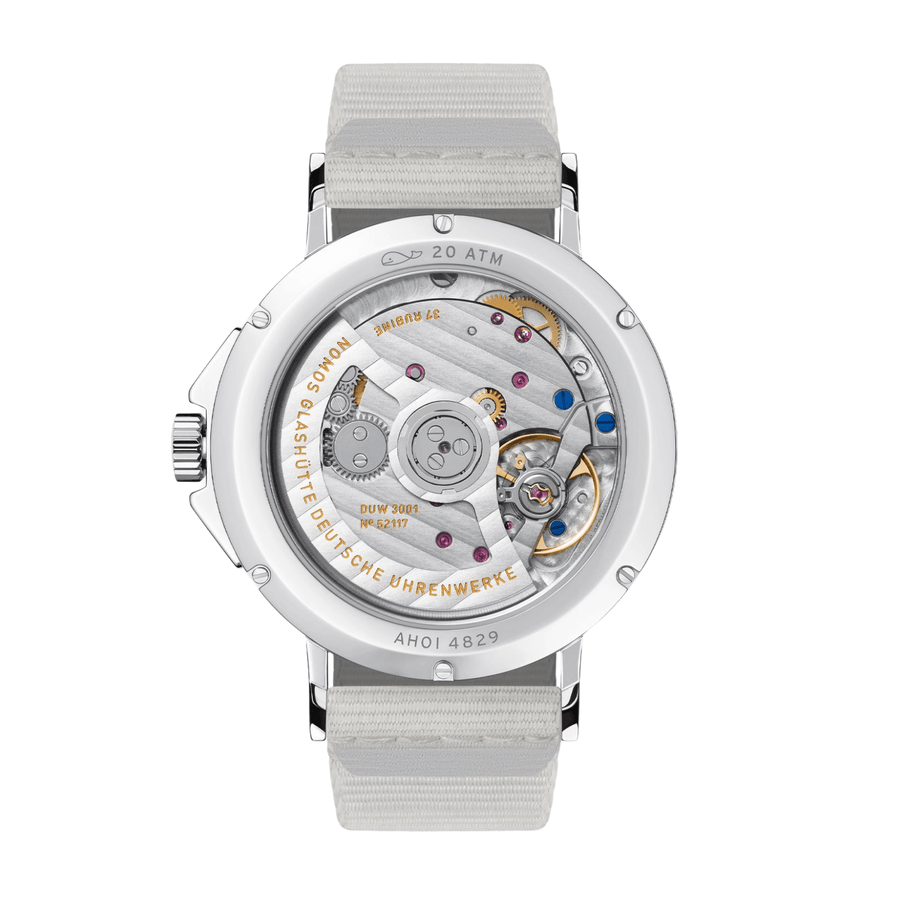NOMOS Glashütte Ahoi Neomatik Sand 569