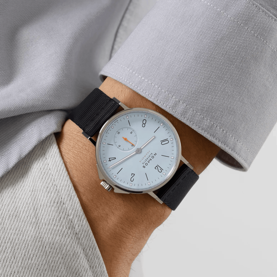 NOMOS Glashütte Ahoi Neomatik Sky 568
