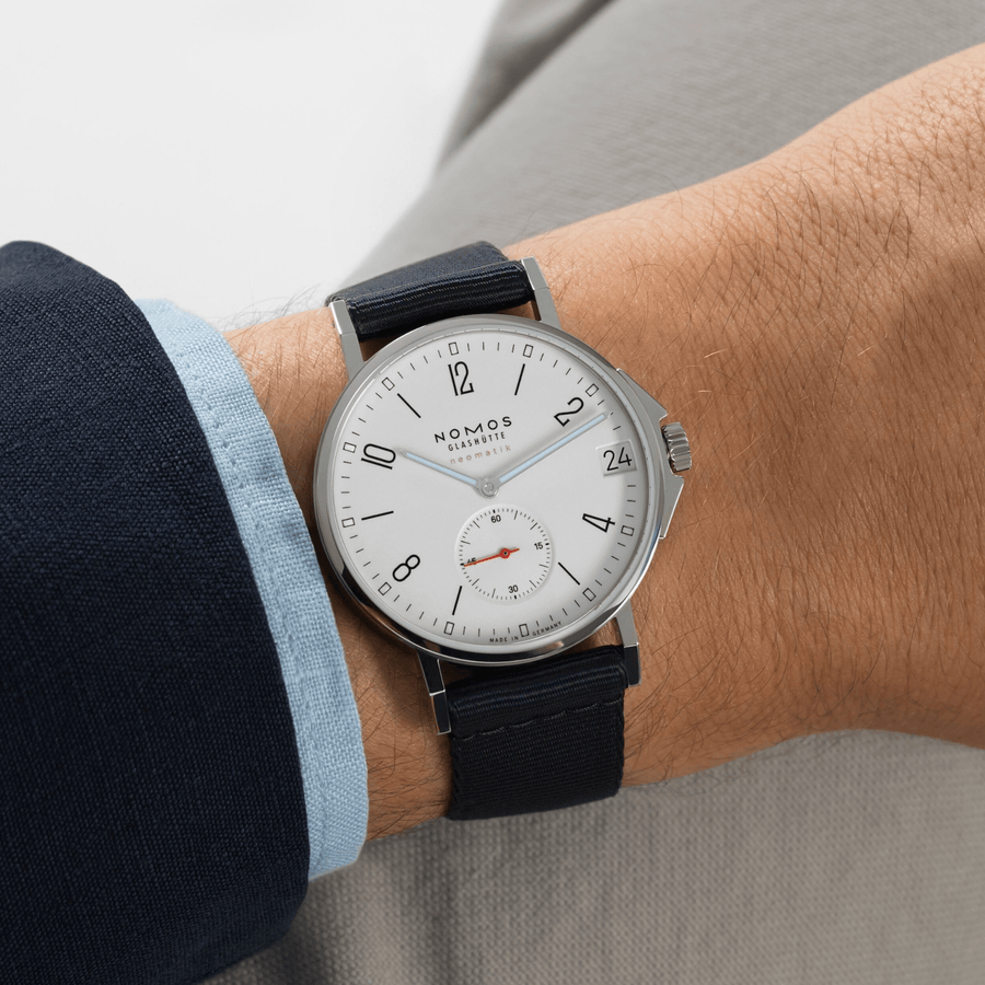 NOMOS Glashütte Ahoi Neomatik 38 Date - 525