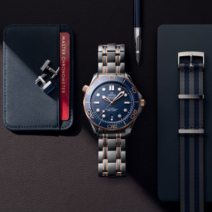 Omega Seamaster Diver 300 42mm - 210.20.42.20.03.002
