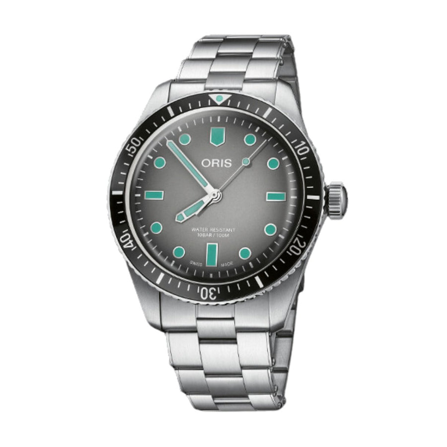 Oris Divers Sixty-Five - 01 733 7707 4053-07 8 20 18 - Oris Divers Sixty-Five in a 40mm stainless steel case, grey dial. Water resistance of 10 bar. Automatic movement, power reserve of 38 hours. Stainless steel bracelet.