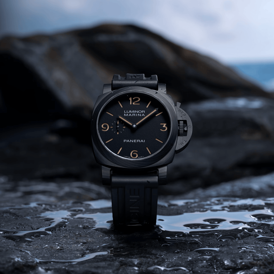 Panerai Luminor Marina 44mm Carbotech ™ - PAM01707