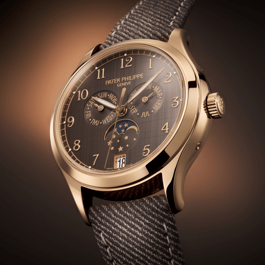 Patek Philippe Complications 4946R - 001 - 4946R - 001
