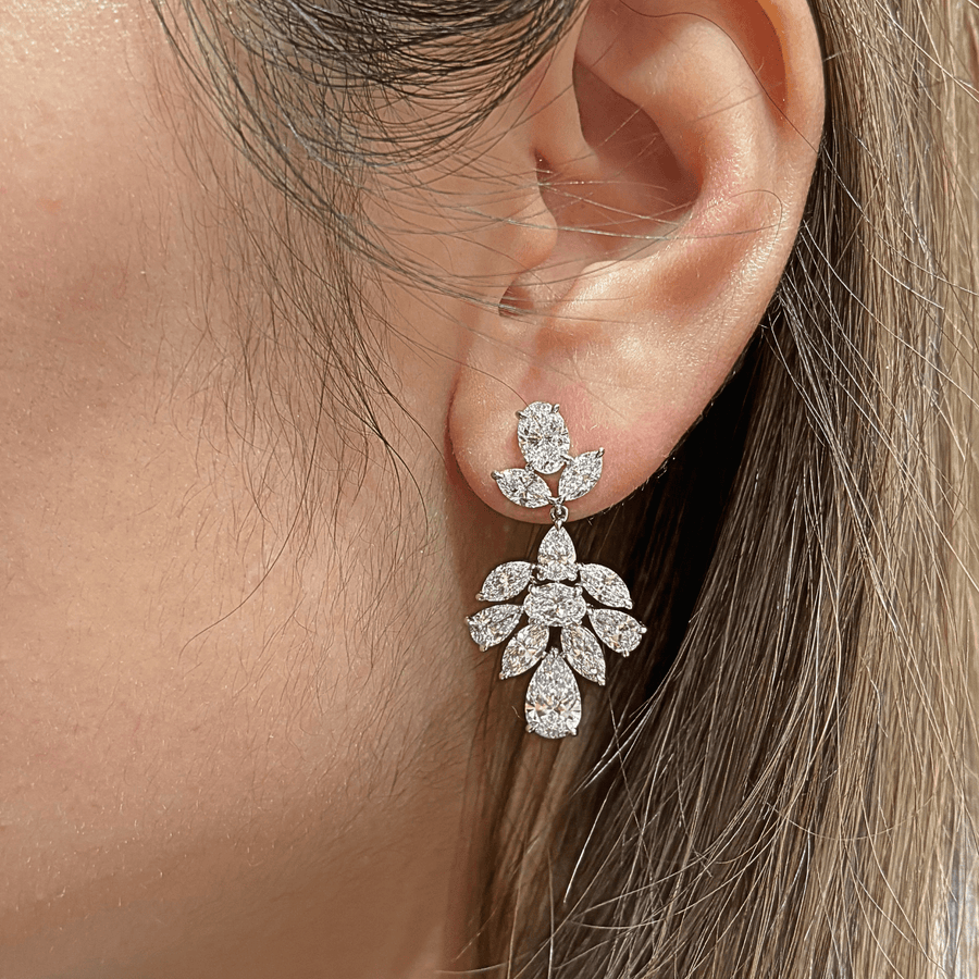Platinum Dangling Diamond Earrings - DEDEH00046
