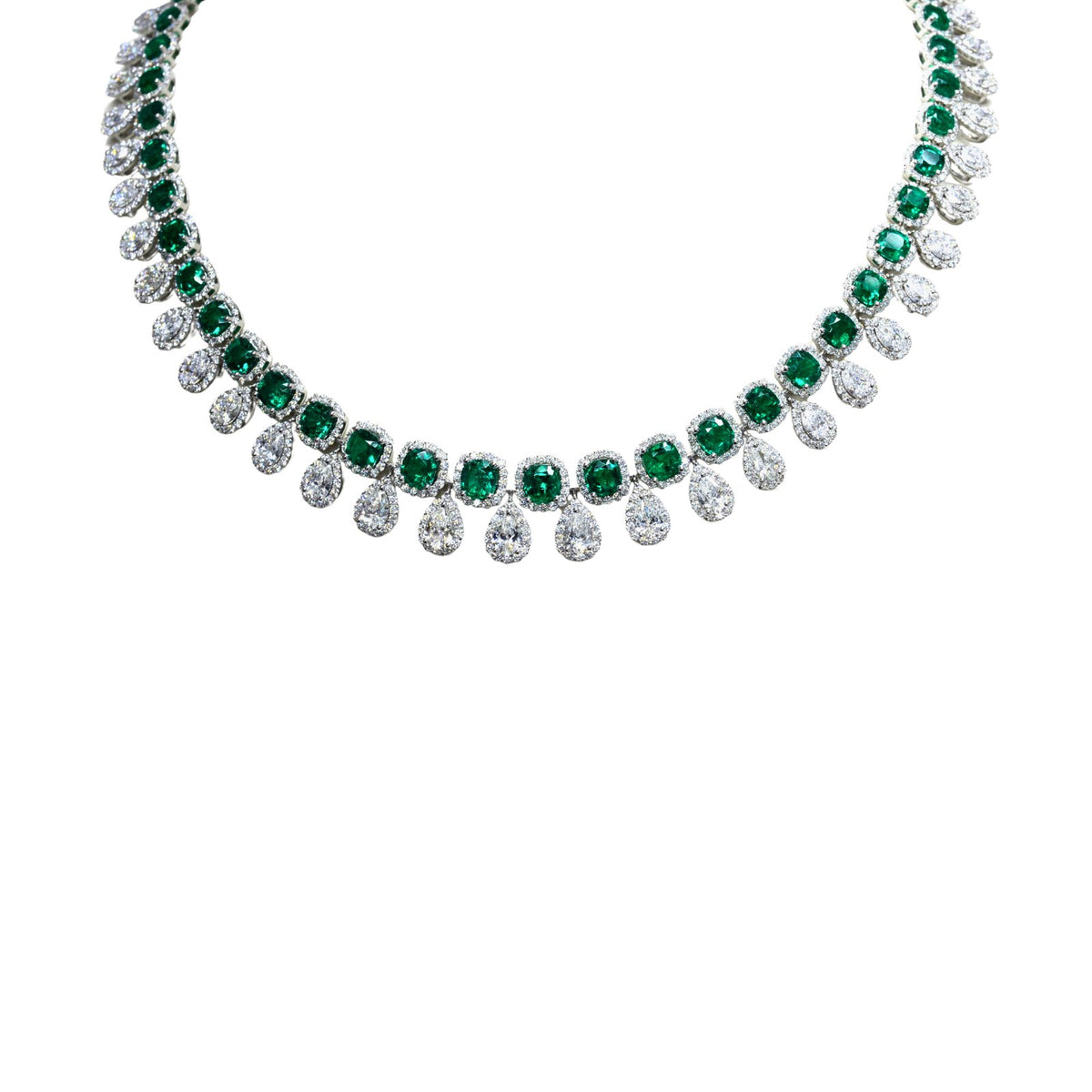 Platinum Emerald Diamond Necklace - ENUJD00091