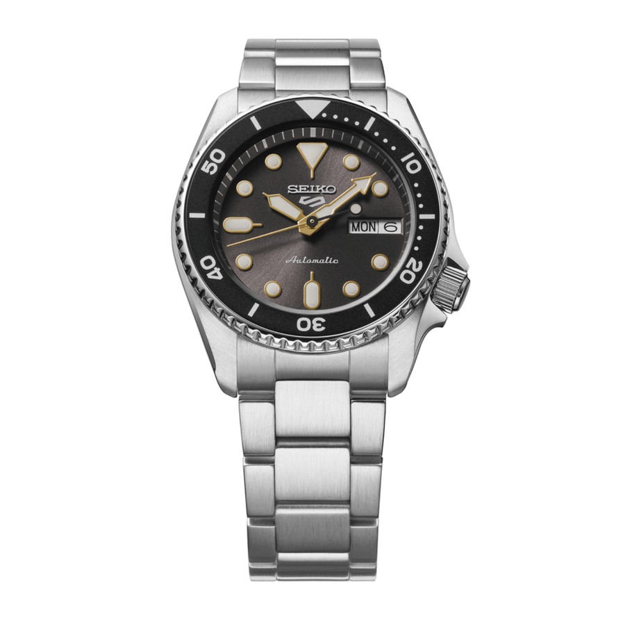 Seiko 5 Sports SRPL79 