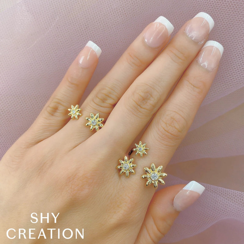 Shy Creation Diamond Flower Ring 0.06 CT-Shy Creation Diamond Flower Ring 0.06 CT - SC55021152