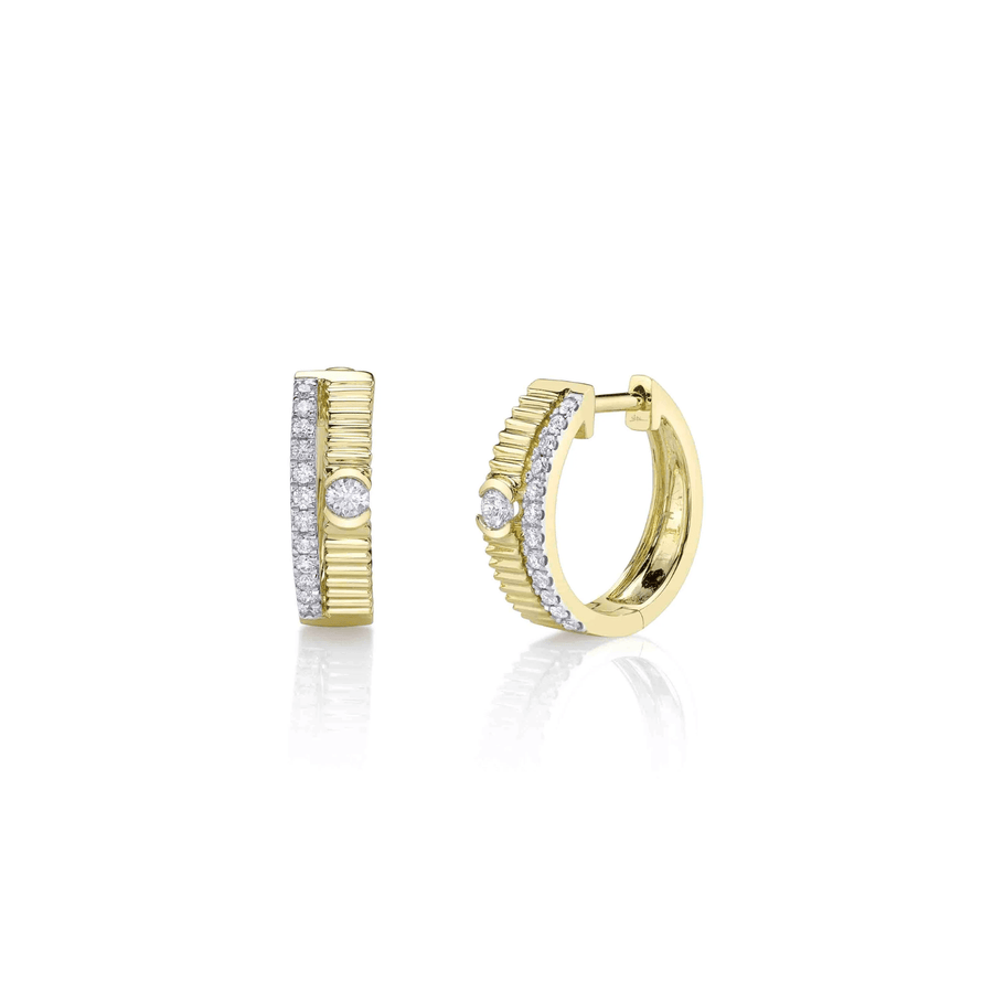 Shy Creation Diamond Ribbed Huggie Earrings 0.25 CT - SC22009944RD