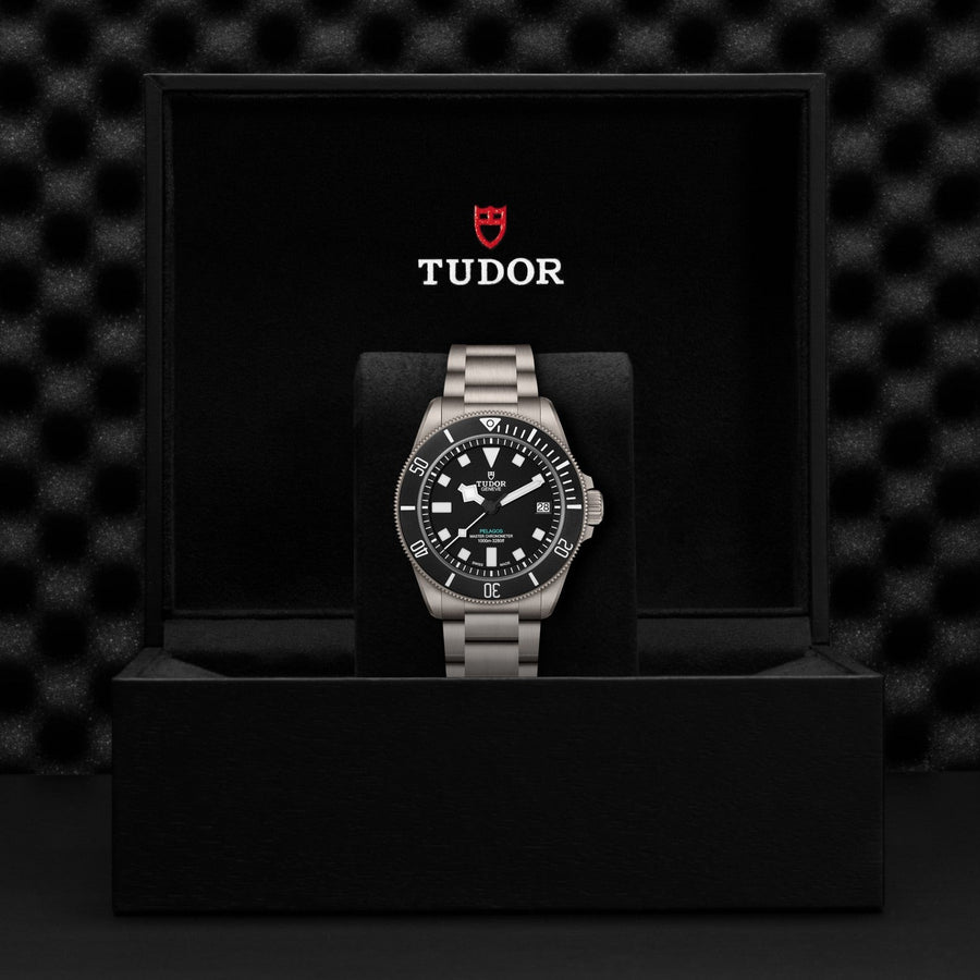 TUDOR Pelagos Ultra Titanium 43mm - M2543C1A7NU - 0001