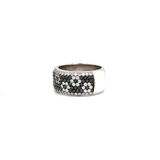 Bez Ambar Black and White Flower Diamond Ring-Bez Ambar Black and White Flower Diamond Ring - LPB5FLBW91947