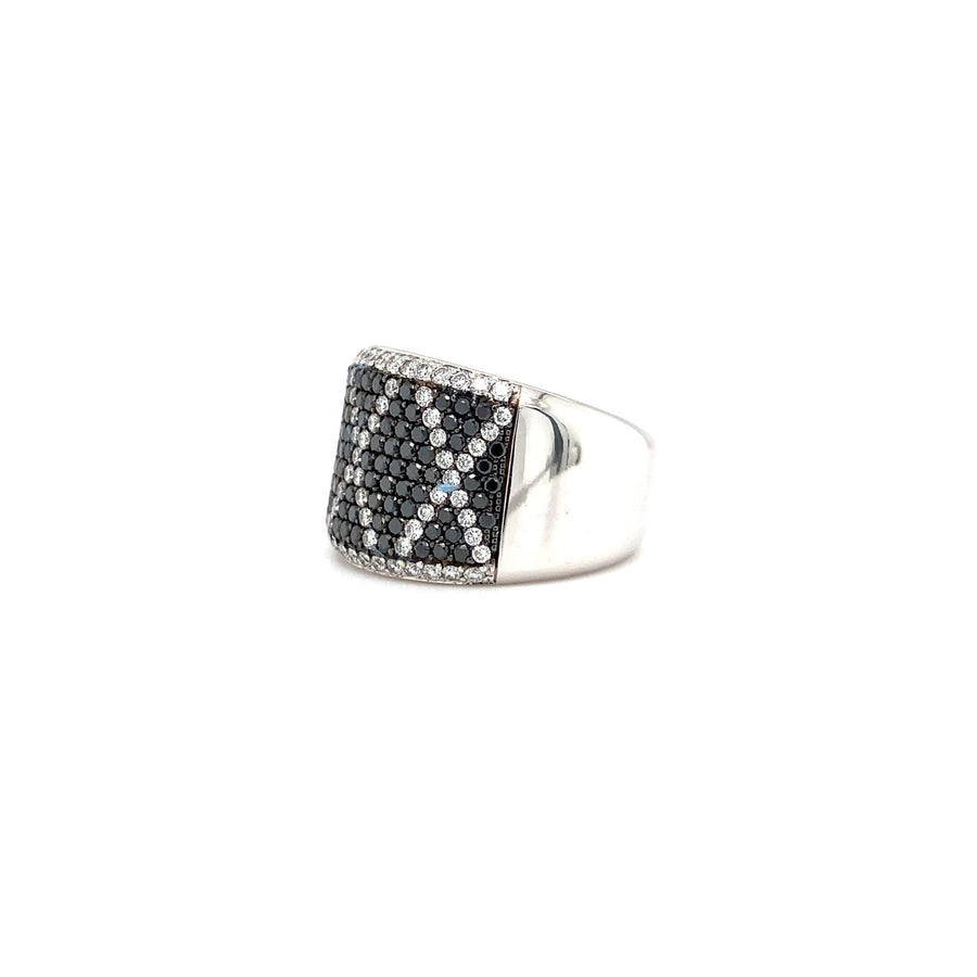Bez Ambar Black and White Zigzag Diamond Ring - LPB11ZGBW