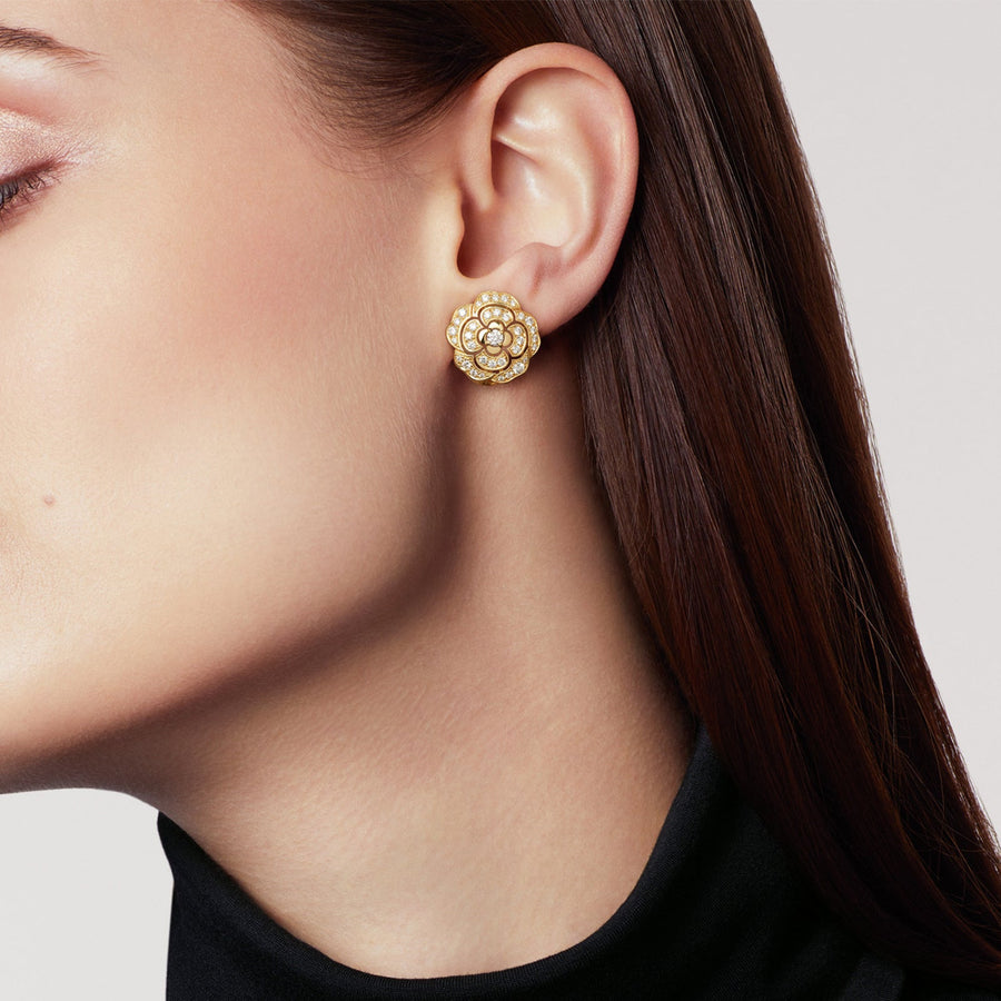 CHANEL Bouton de Camélia Earrings - J12038