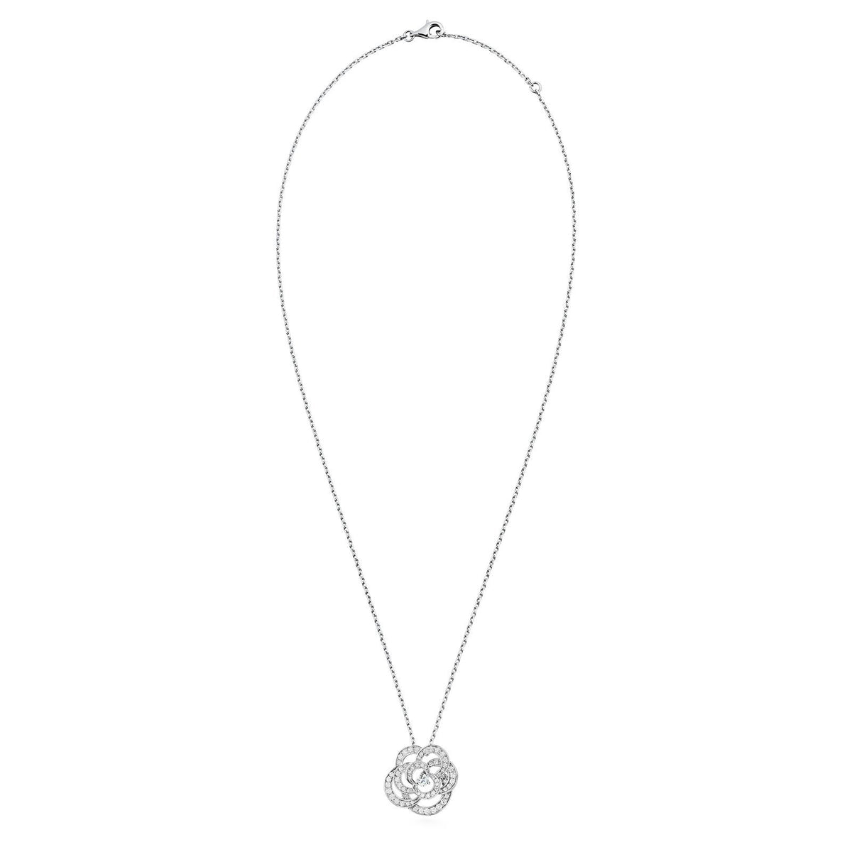 CHANEL Camélia Necklace -