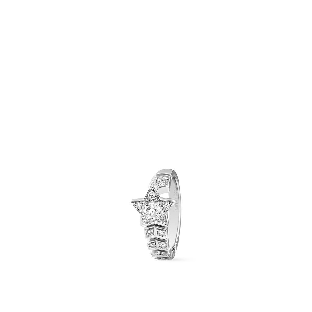 Chevron Wedding Ring with Baguette Diamonds - V Baguette Ring