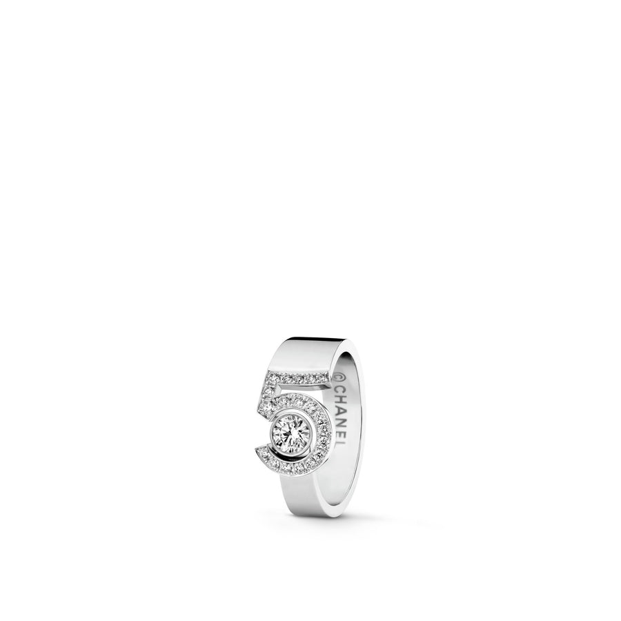 CHANEL Eternal N°5 Ring -
