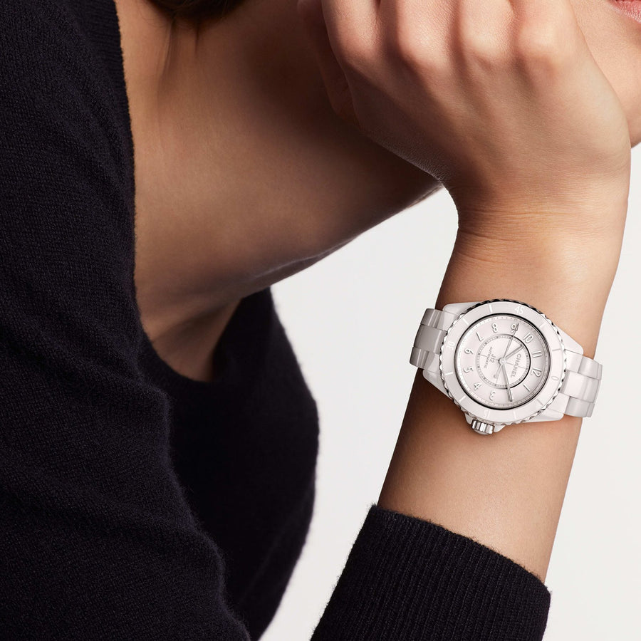 CHANEL J12 Phantom in a 38mm white ceramic case with white dial on white ceramic bracelet, featuring an automatic movement.