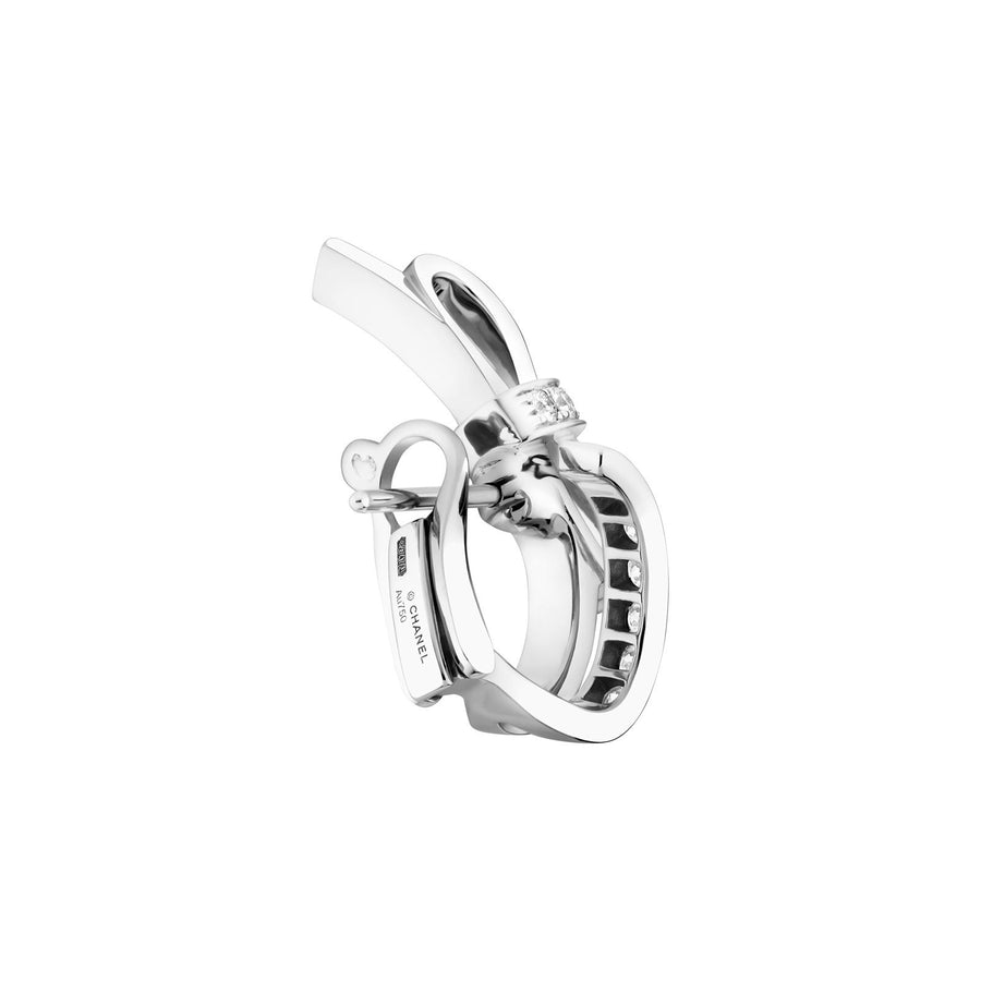 CHANEL Ruban Earrings in 18 karat white gold with diamonds totaling 0.73 carats.