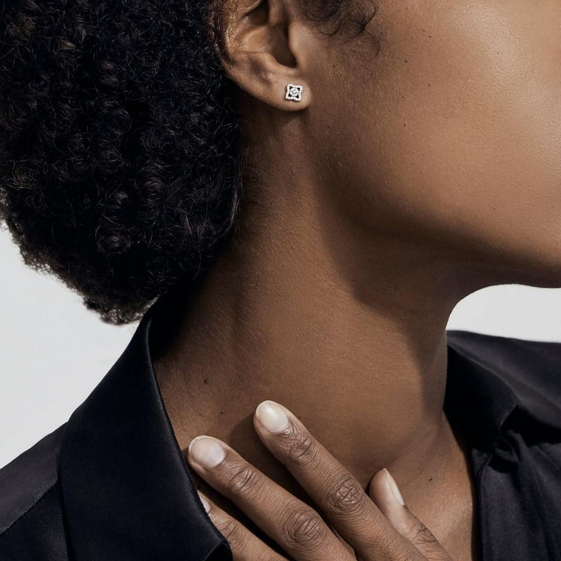 De Beers Enchanted Lotus Small Stud Earrings-De Beers Enchanted Lotus Small Stud Earrings - J2FK04Z00W04