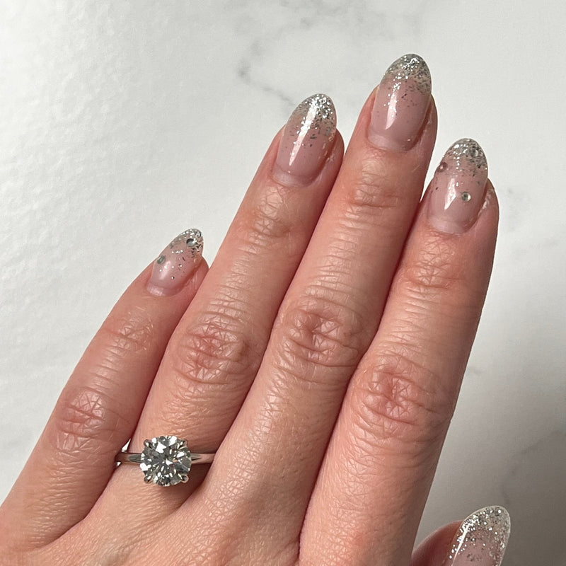 De Beers Forevermark Icon™ Setting Round Engagement Ring-De Beers Forevermark Icon™ Setting Round Engagement Ring - DRFMK03668