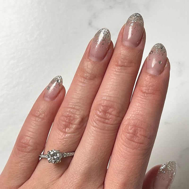 Delicate Forevermark Icon Setting Diamond Band-Delicate Forevermark Icon Setting Diamond Band - DRFMK03828